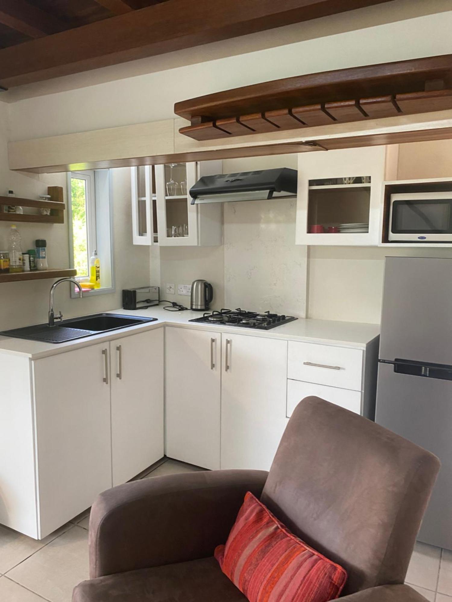 Le Colonial Cocoon Apartement 2 La Gaulette Εξωτερικό φωτογραφία